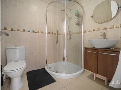 Picture 30